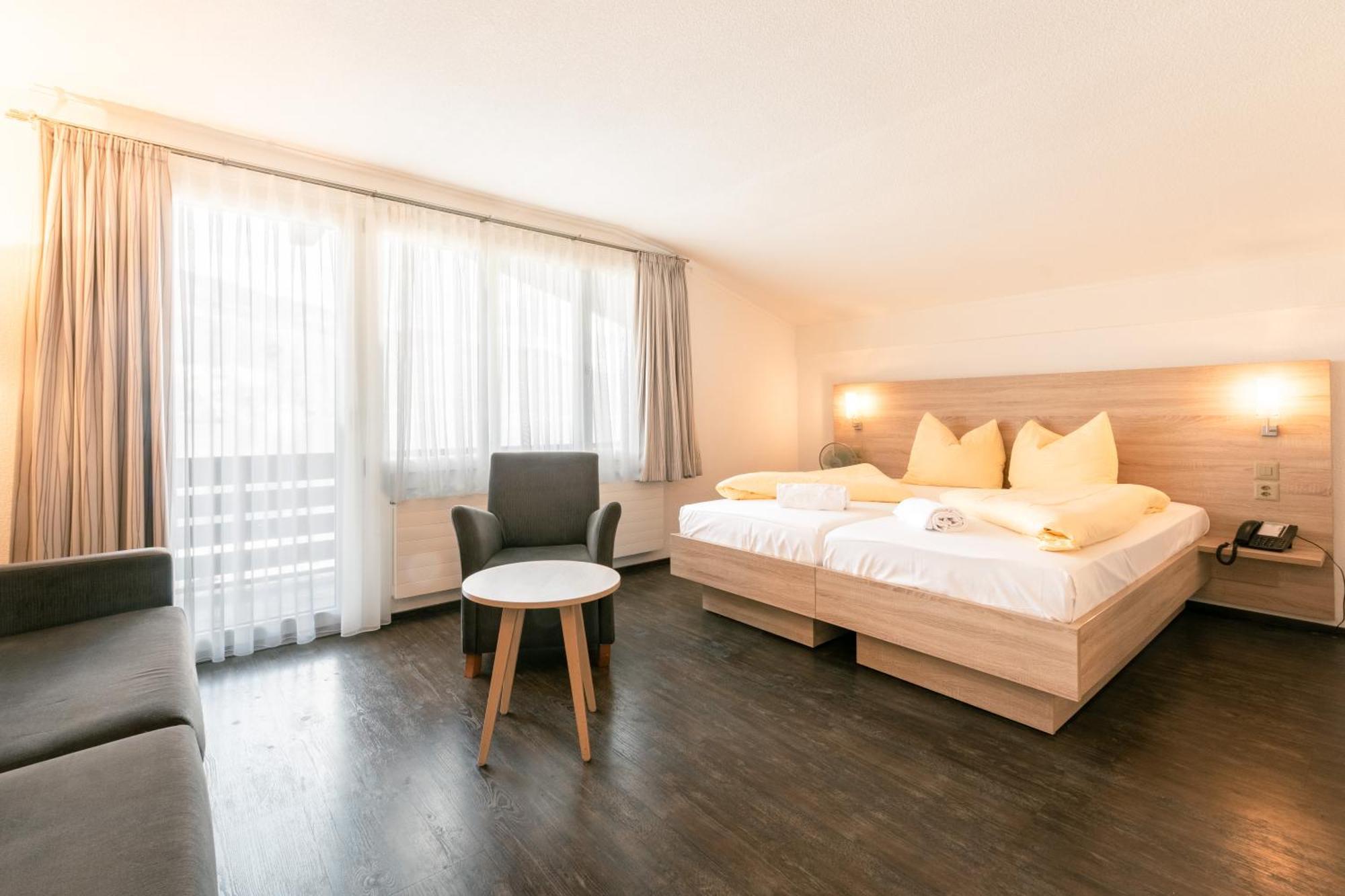 Hotel Kreuz Leissigen Ngoại thất bức ảnh