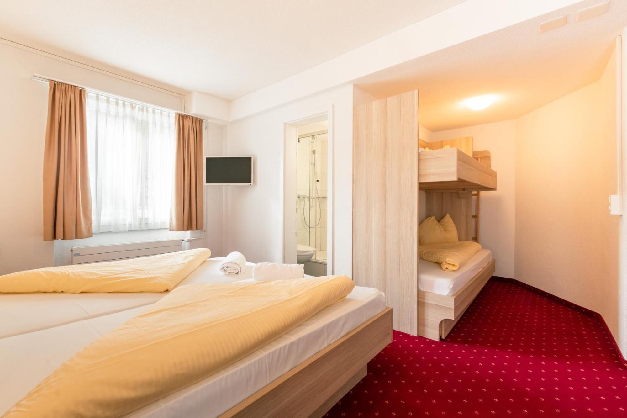 Hotel Kreuz Leissigen Ngoại thất bức ảnh