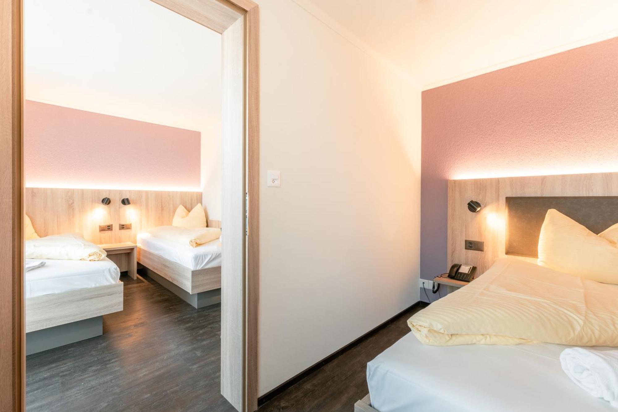 Hotel Kreuz Leissigen Ngoại thất bức ảnh