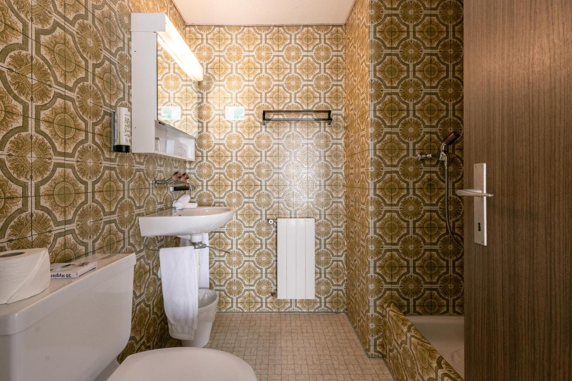 Hotel Kreuz Leissigen Ngoại thất bức ảnh